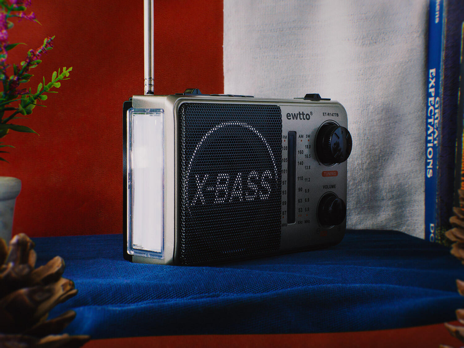 Radio Ewtto XBASS